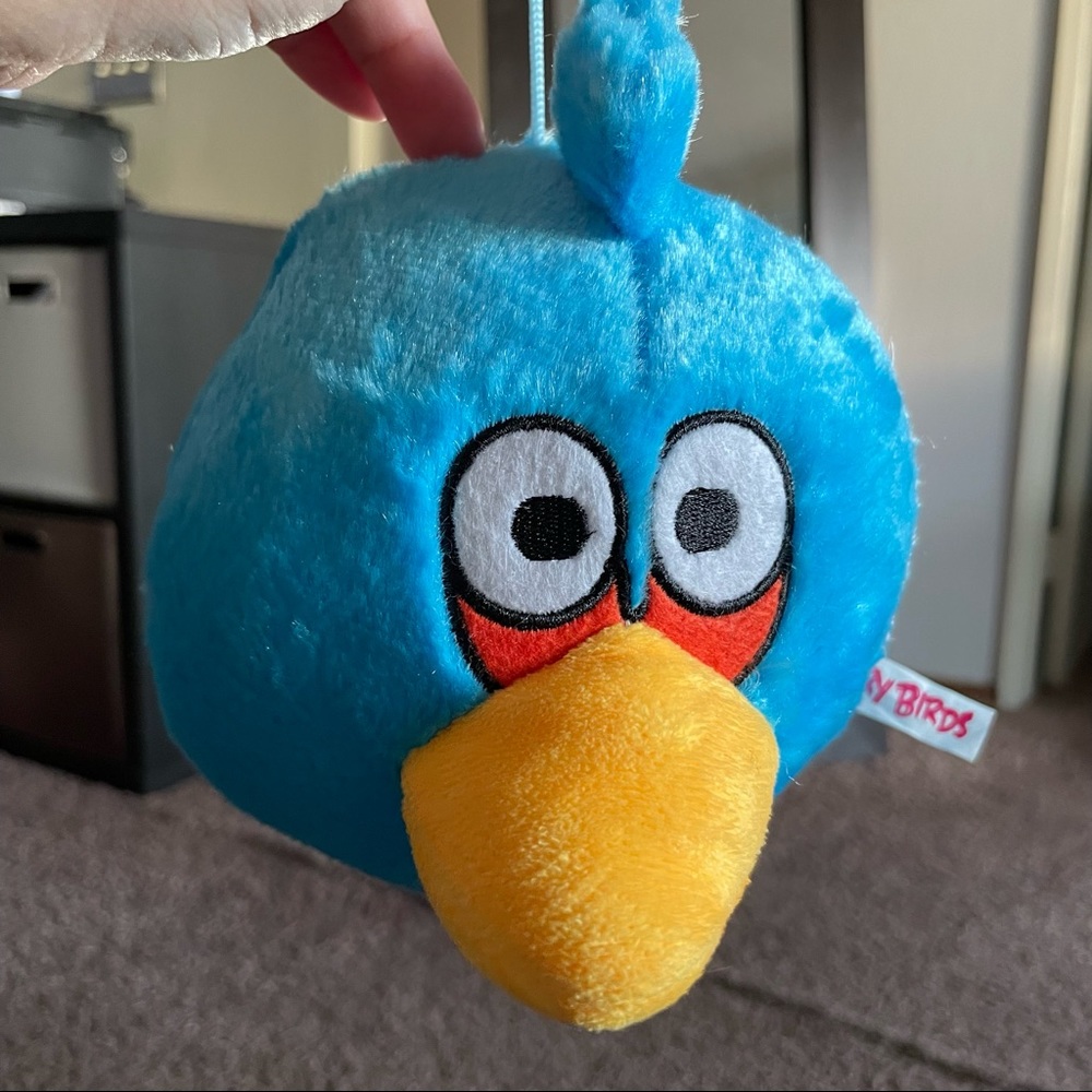 Angry Birds Blue Plush Bird with Suction Cup